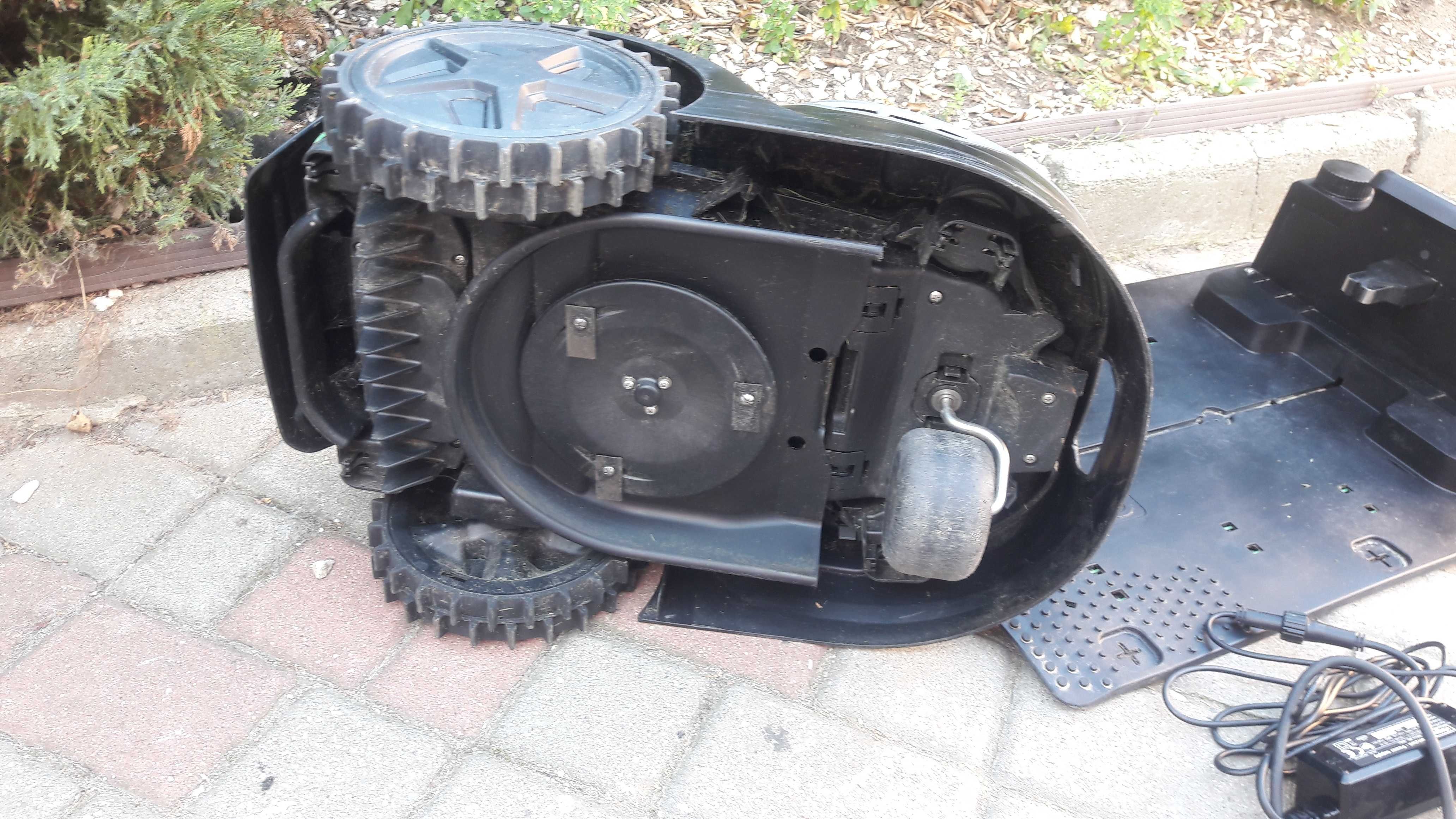 Robot Koszący do trawy SCHEPPACH RLM500W