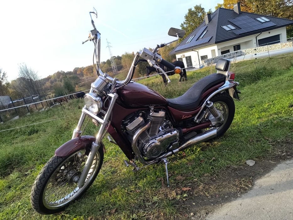 Suzuki vs intruder 750 (nie 800)