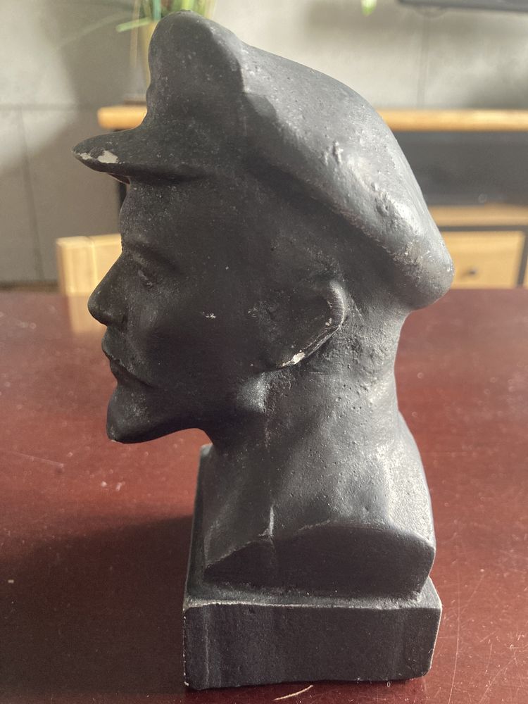 Popiersie Lenin PRL