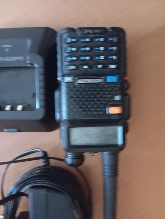 Рацию Voyager AIR SOFT, 5W