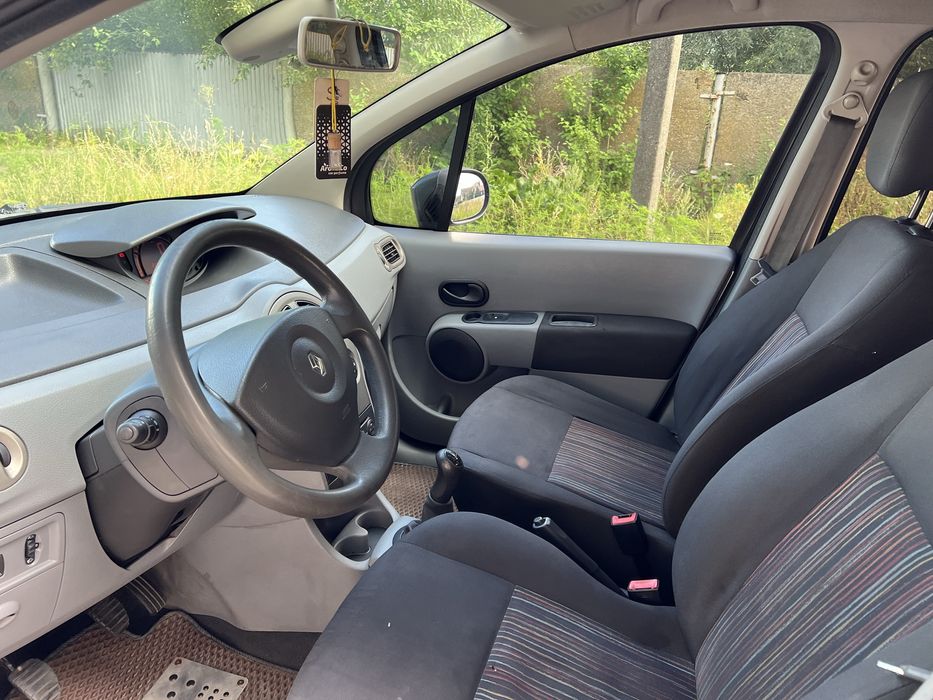 Продаю RENAULT MODUS 1.5 дизель.