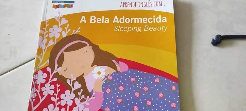 Coleção pingo doce, livros infantis e colants novas