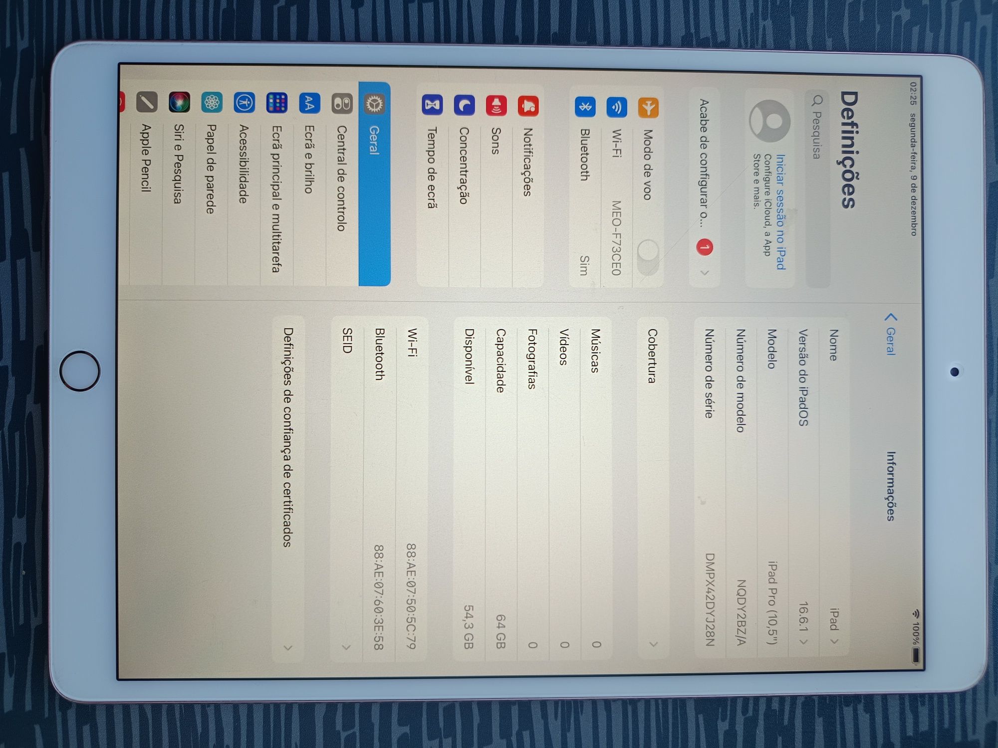 iPad Pro (10.5") - 64GB - Model A1701