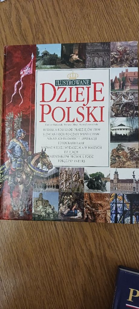 Historia Polski  i Architektura  3 pozycje