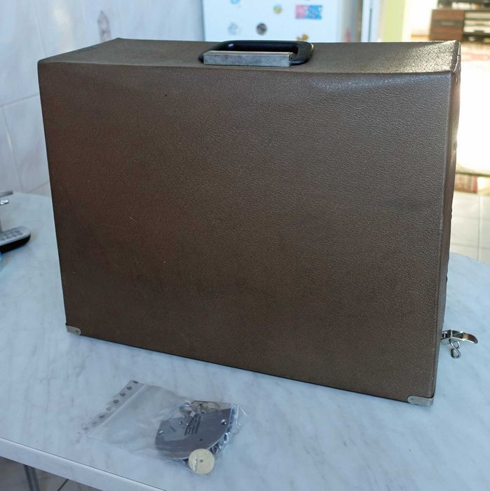 Maszyna do szycia Łucznik plus walizka