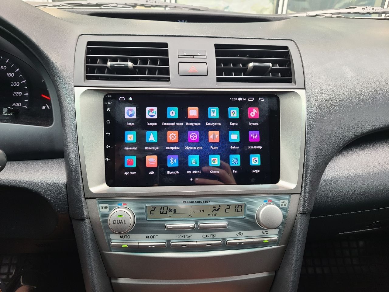 Штатна магнітола для Toyota Camry, QLED CarPlay Androidauto