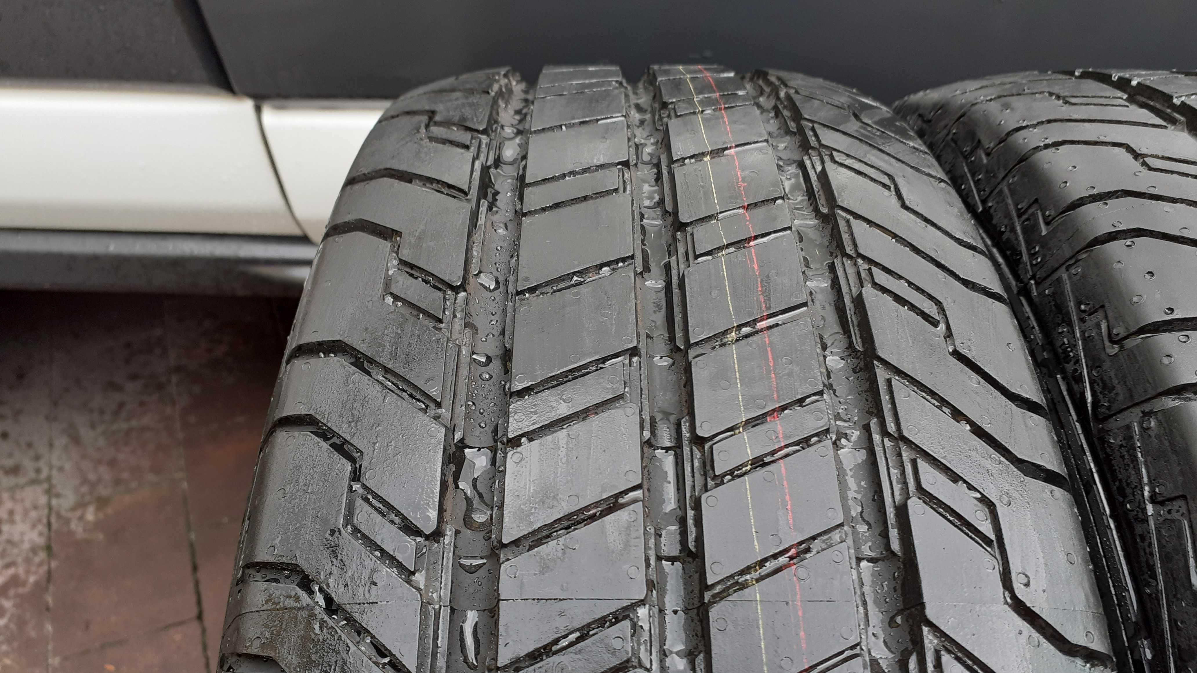 Opony demo 2 sztuki CONTINENTAL 215/65R16C 109/107T , 2023r.