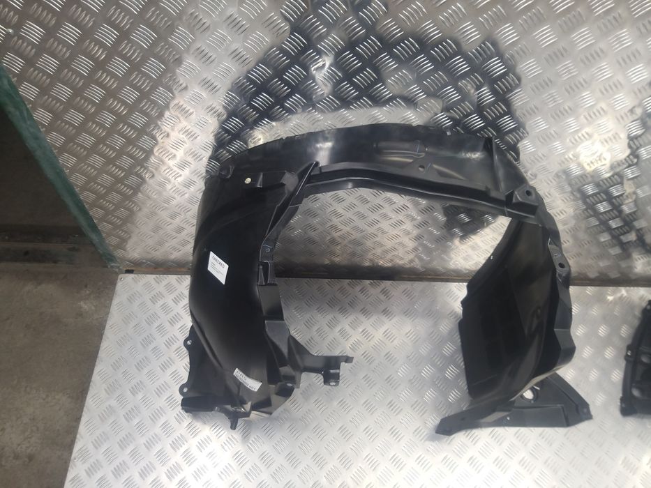 Передні підкрилки нові оригінал на Infiniti QX50 J55 2018+