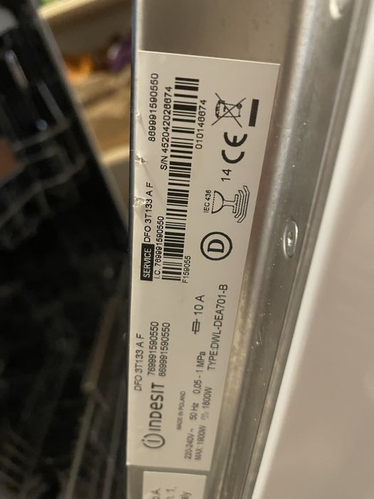 Máquina loiça Indesit DFO 3T133 A F para peças