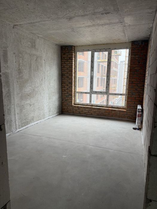 Простора 2-кімнатна квартира 70 м² у ЖК бізнес-класу Krona Park 2