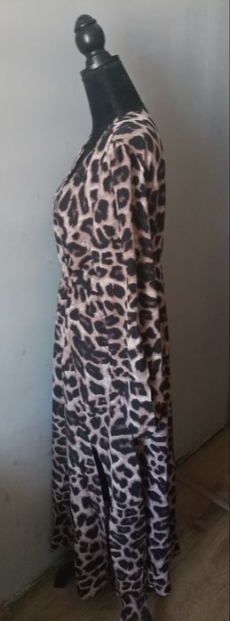 Sukienka maxi z rozcięciem w panterke XL NOWA!