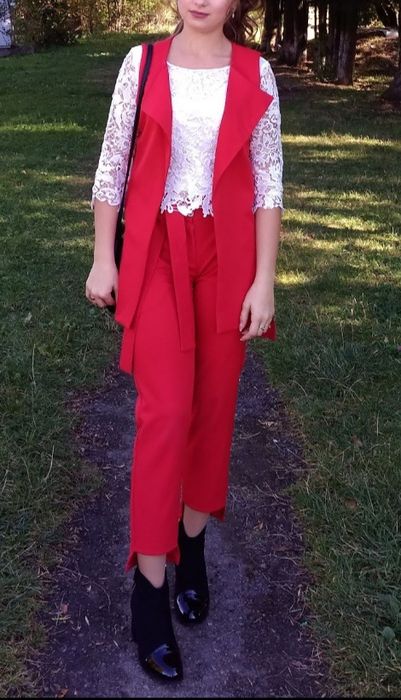 Жіночий костюм, розмір 42-44