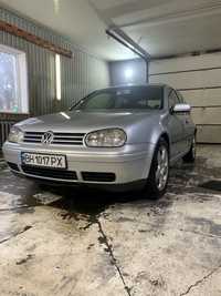 Volkswagen Golf 4