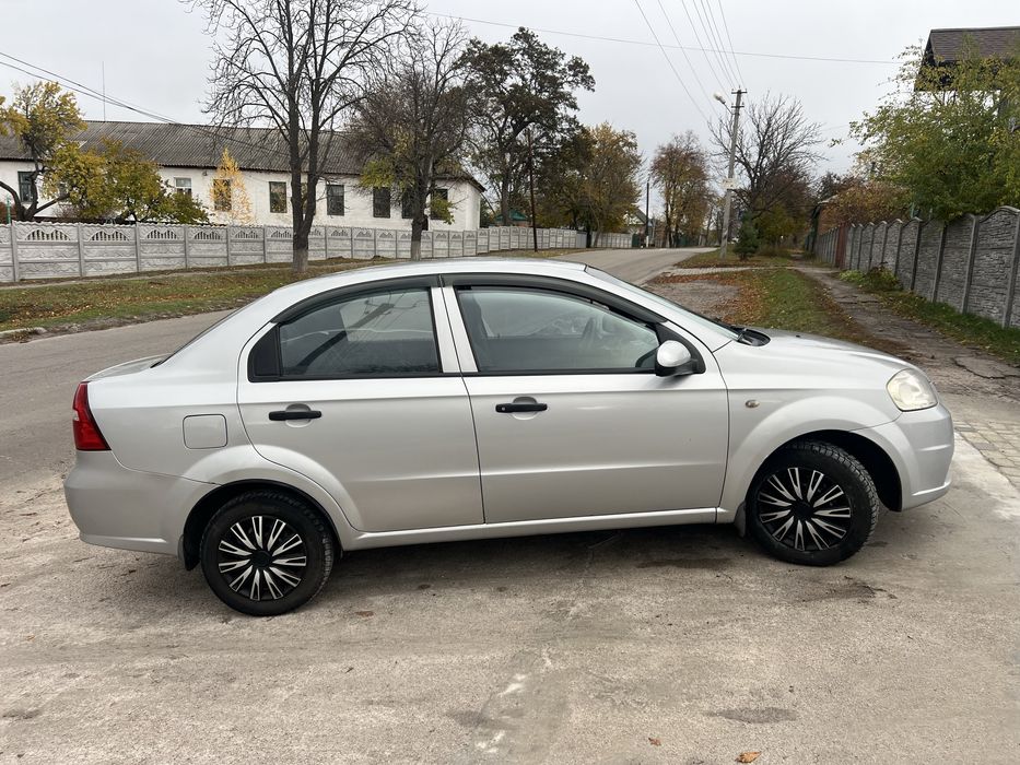 Шевролет авео 1.5 люксова