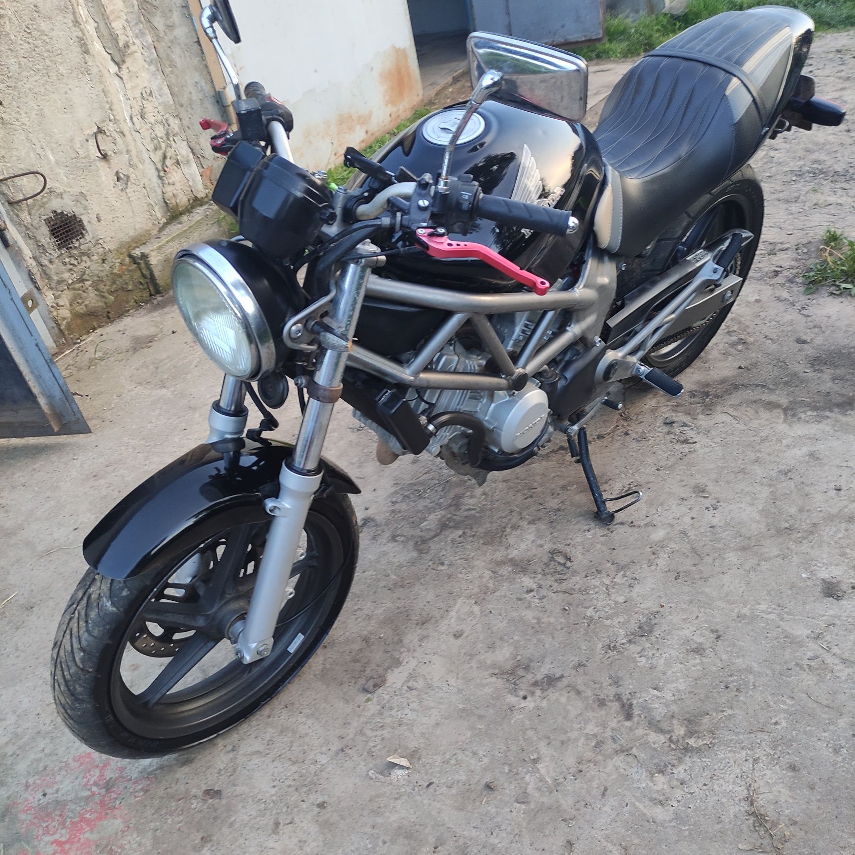 Honda vtr250 niked