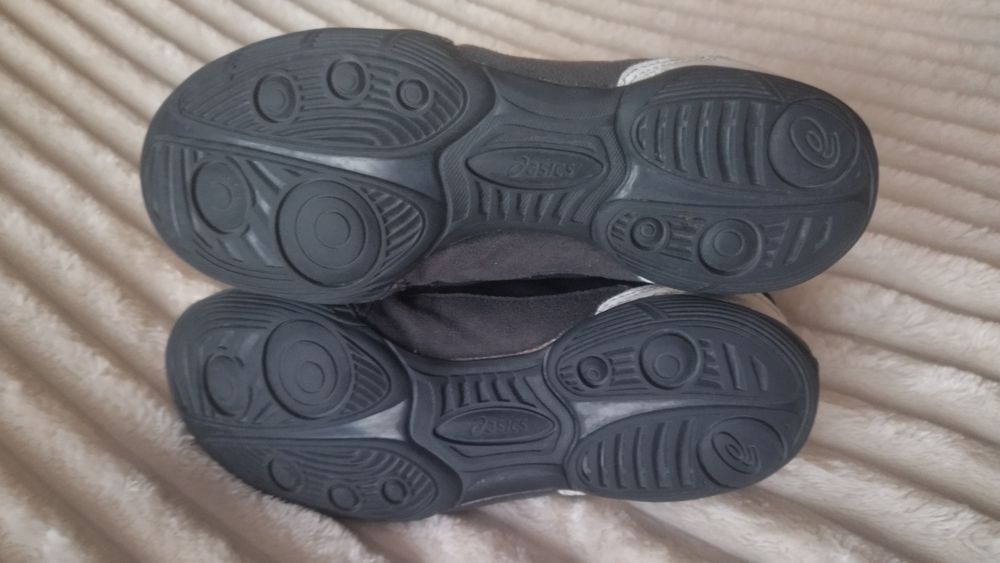 Борцівки ASICS p.37.5
