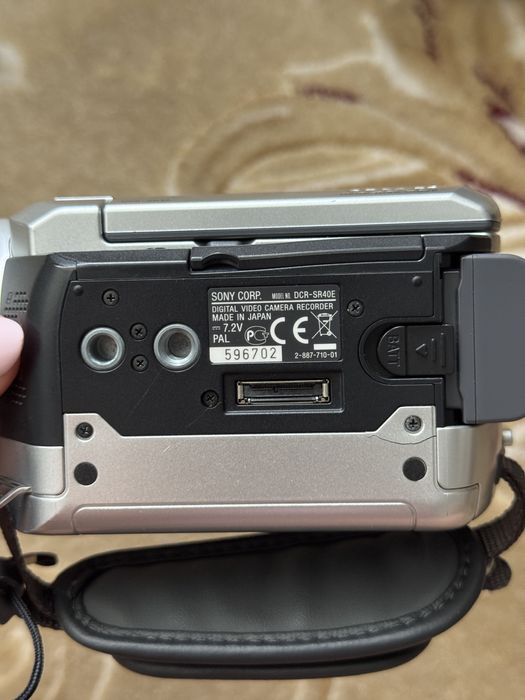Камера sony dcr-sr40