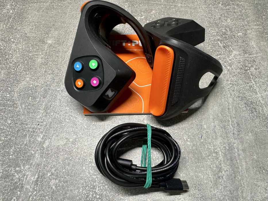 Zwift Play controllers апгрейд віртуального перемикання