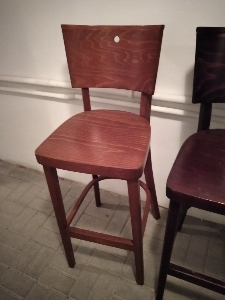 Krzesła borowe hoker