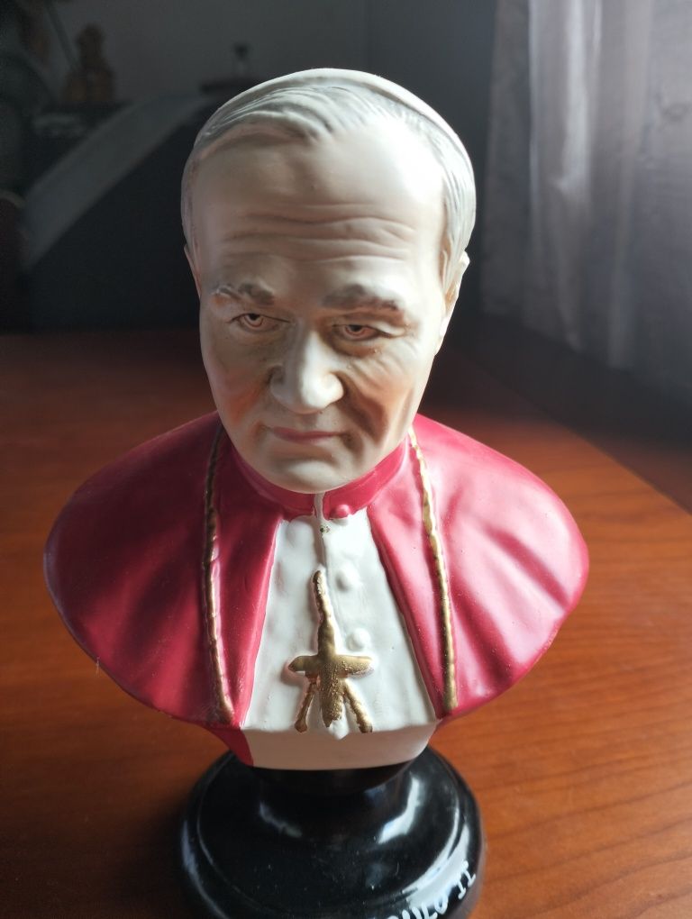 Busto SS João Paulo II