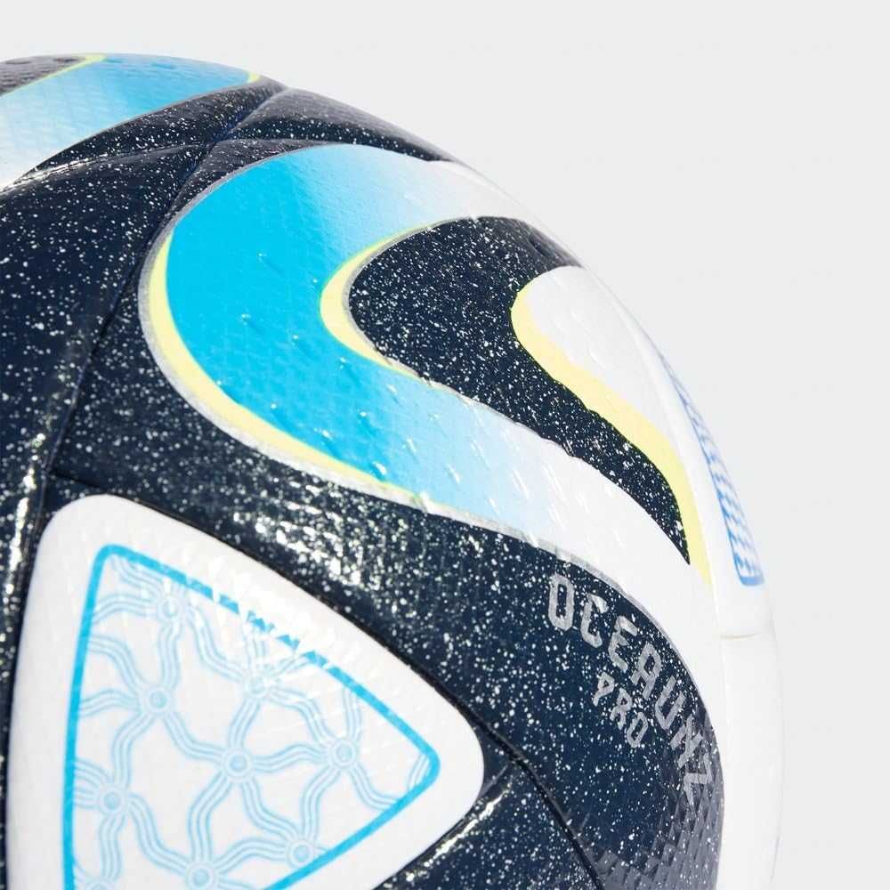 Професійний оригінальний м'яч Adidas  Ekstraklasa Pro PRO IQ4933