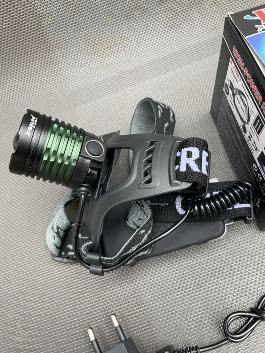 Налобный фонарик