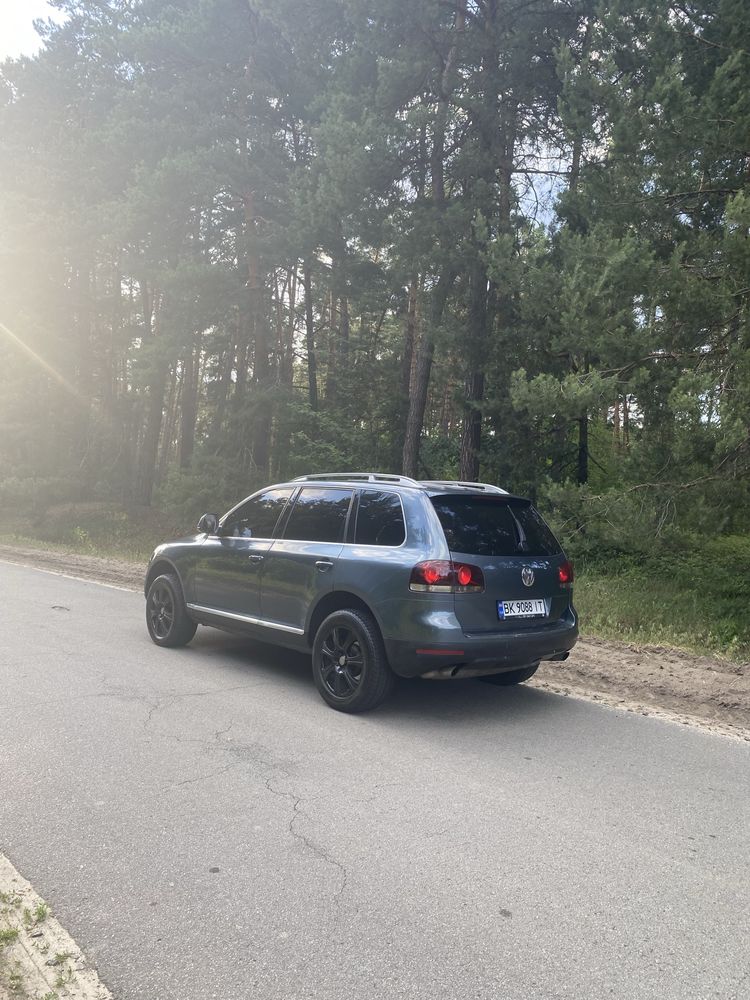 Volkswagen Toureg 3.0TDI без пневми