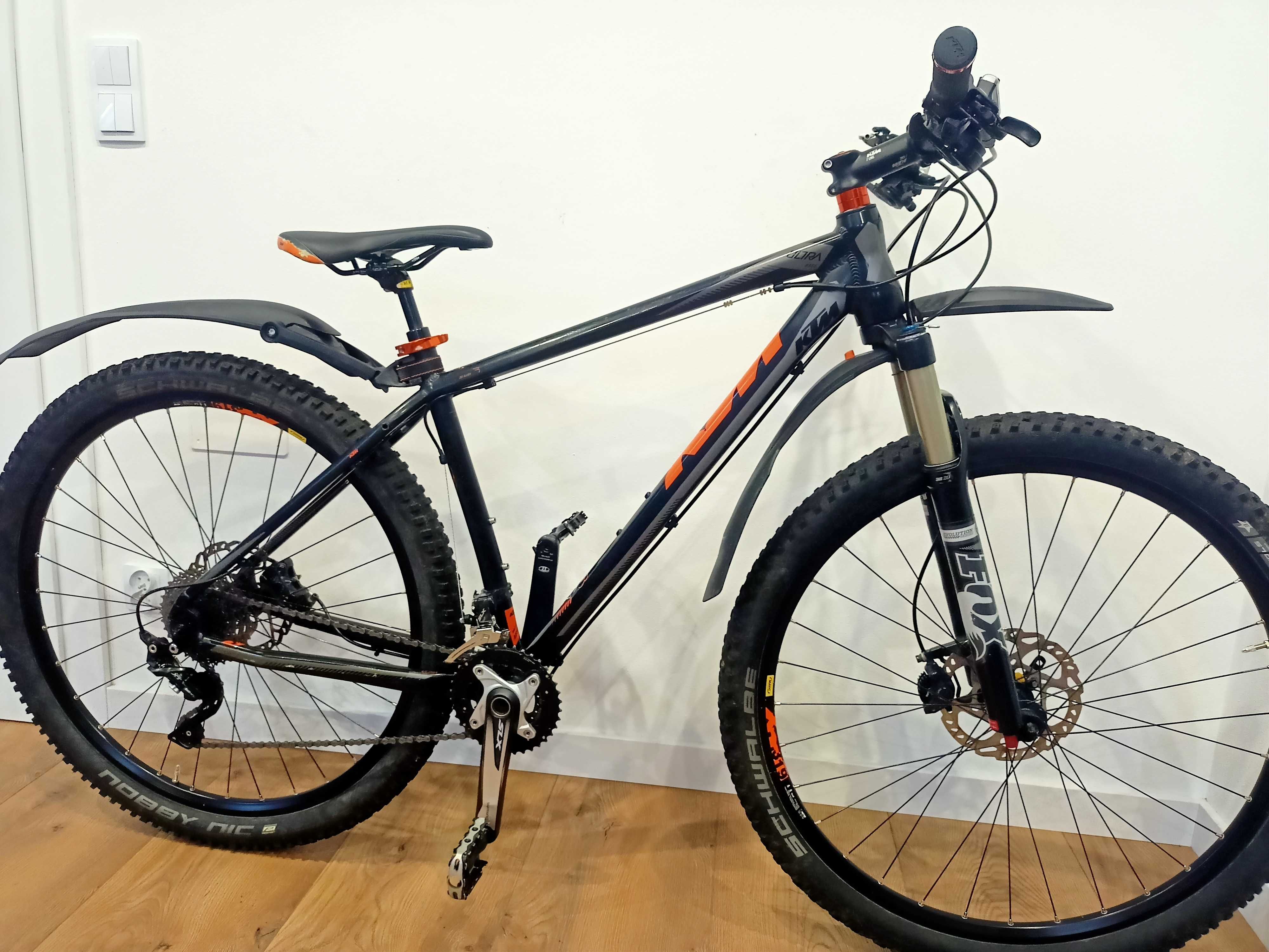 KTM Ultra Race 29" fox/slx/xt. Cube Trek