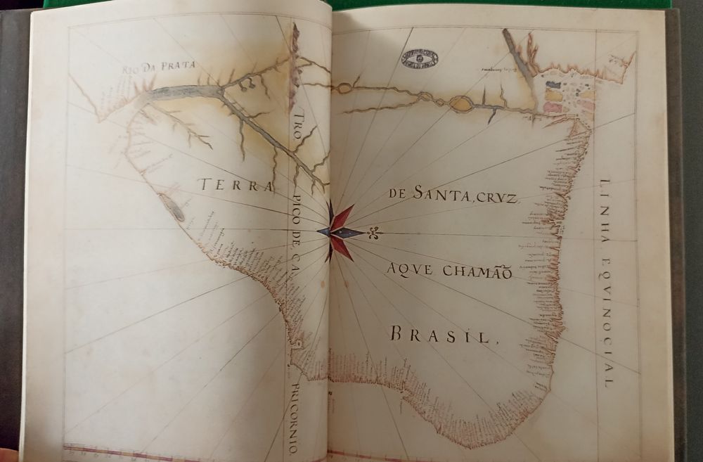 Descrição de todo o Marítimo da Terra de Santa Cruz Chamado Vulgarment