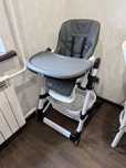 Стілець для годування CARRELLO Apricus