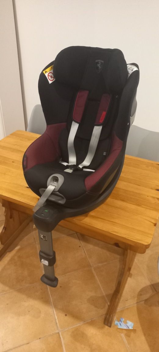 Fotelik obrotowy Cybex sirona i-size 360 ferrari isofix