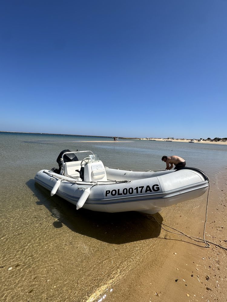 ⸻  Zodiac Semi-Rígido com Motor Mercury 90cv 2T – Excelente estado