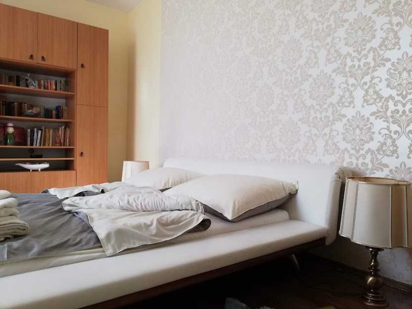 Нерухомість. 200 км від українського кордону, Мішкольц