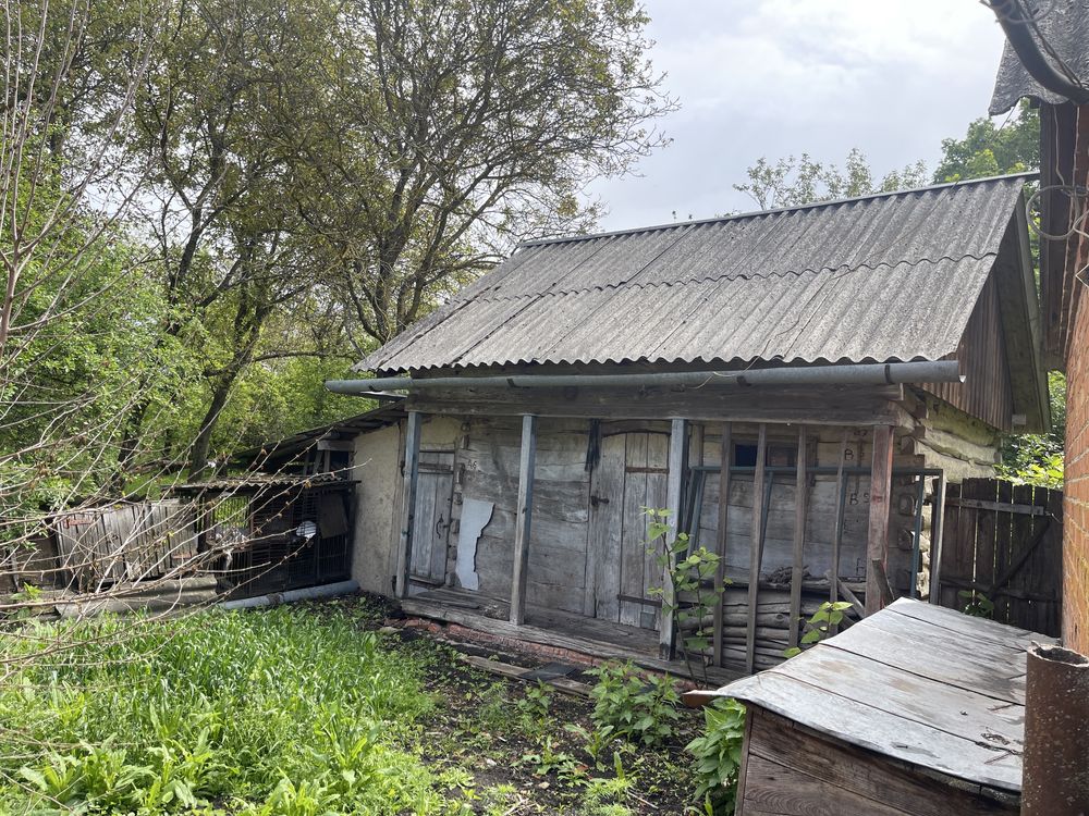 Будинок в центрі Куземина