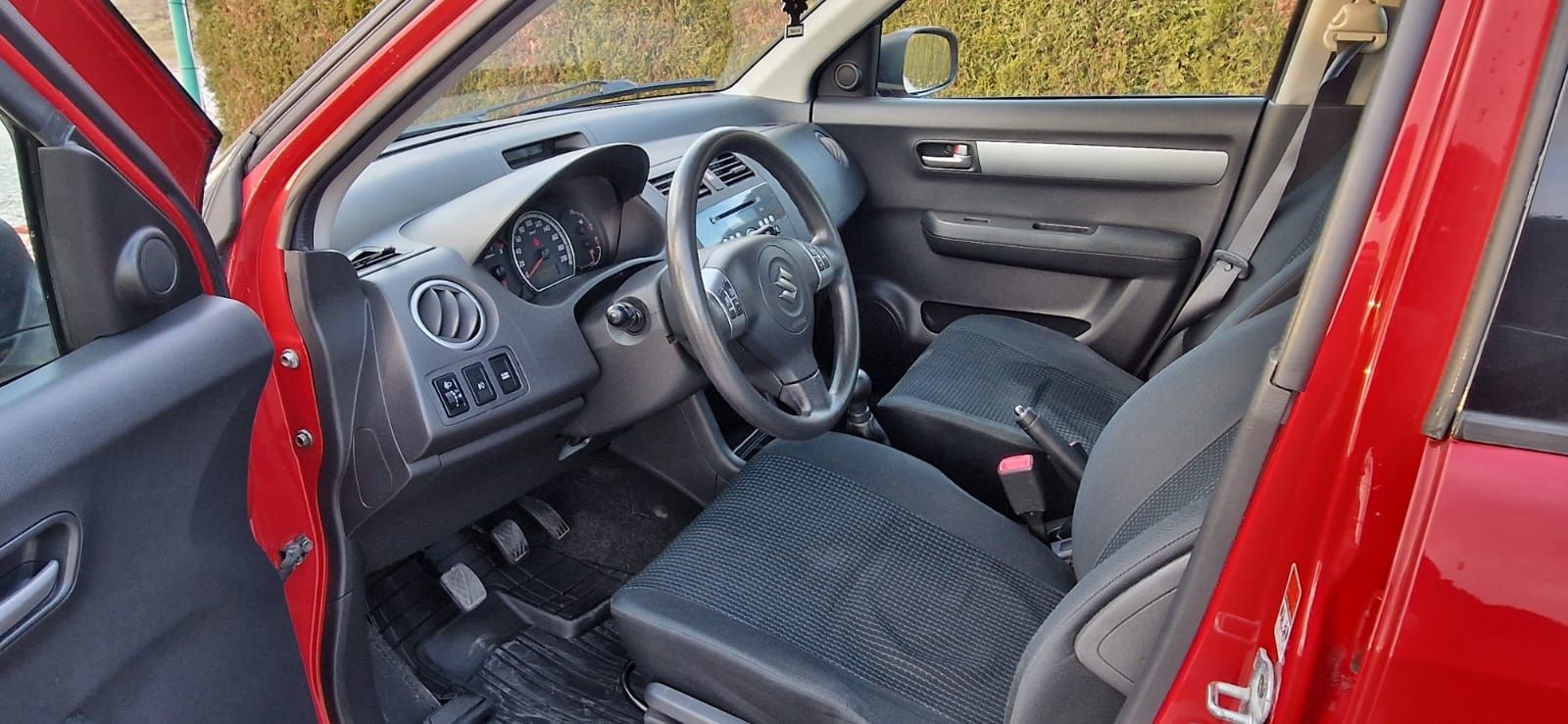Suzuki Swift 1.3 benzyna