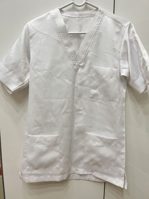 Fartuch medyczny rozm M Nowy