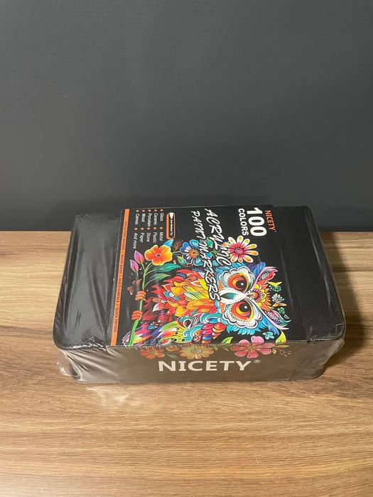 Markery Akrylowe NICETY – 100 kolorów (76 klasycznych + 24 metaliczne)