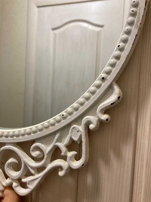 Дзеркало кругле у стилі шеббі-шик