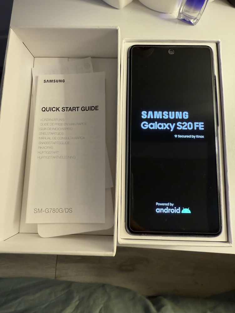 Telefon Samsung  20FE