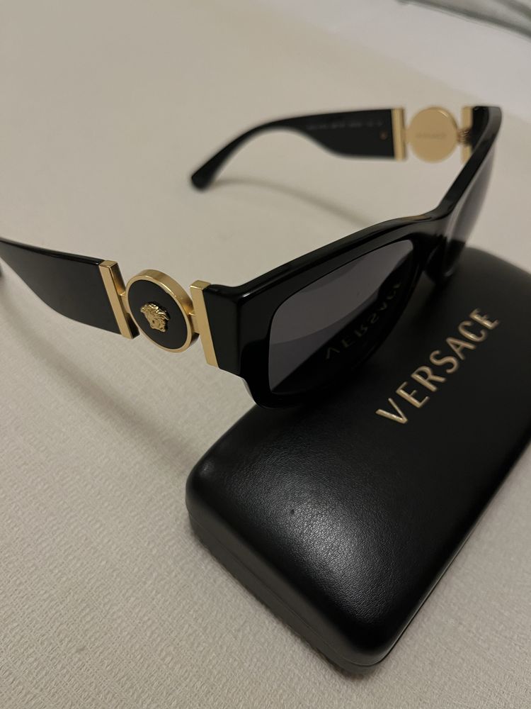 Óculos de sol - Versace