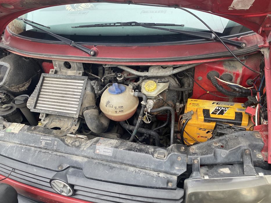 Продам машину в гарному механічному стані