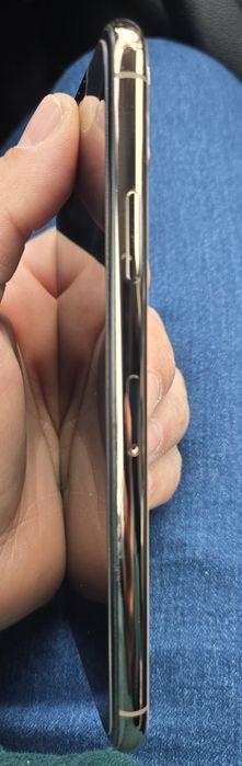 Iphone 11 pro max 64gb dourado