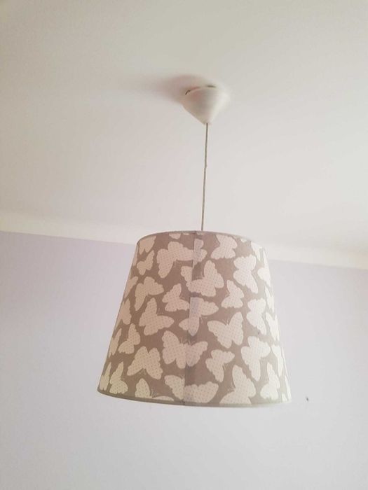 Lampa do pokoju dziecięcego