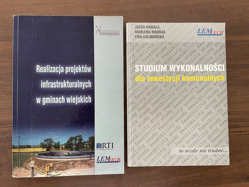 2 książki o studium wykonalności dla inwestycji komunalnych