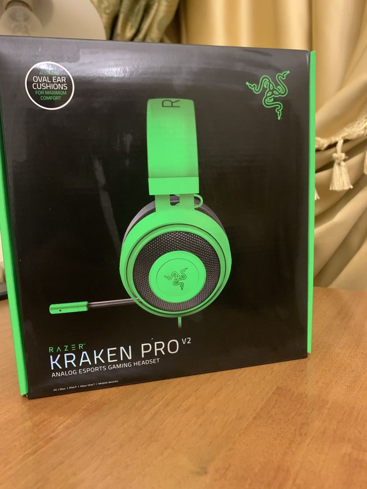 Наушники Razer KRAKEN PRO V2