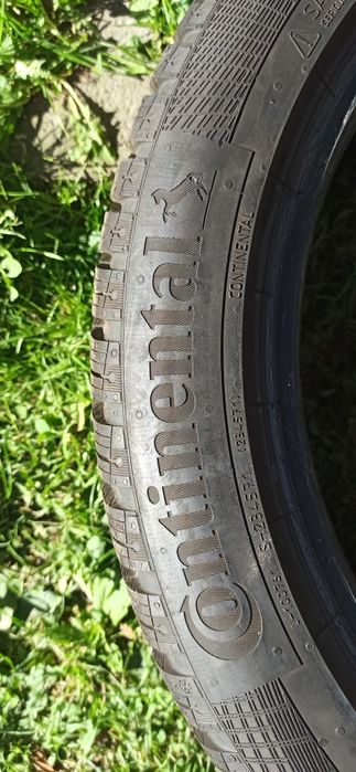 Opona zimowa Continental 225/45R17