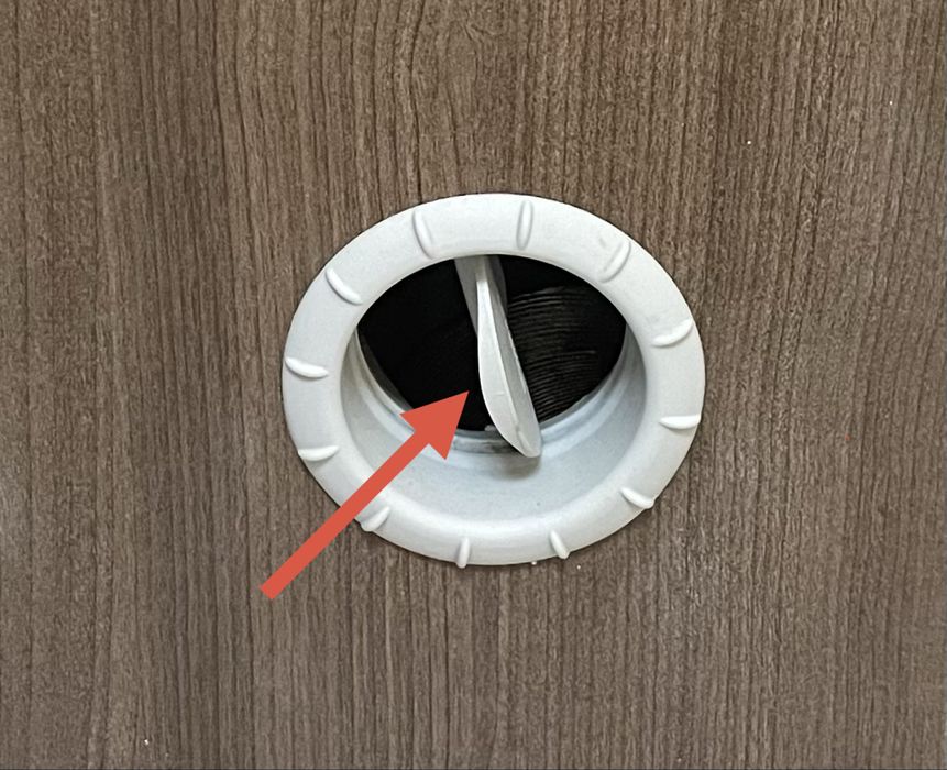 3 Alhetas/valvulas reguladoras para saida de ar Truma.