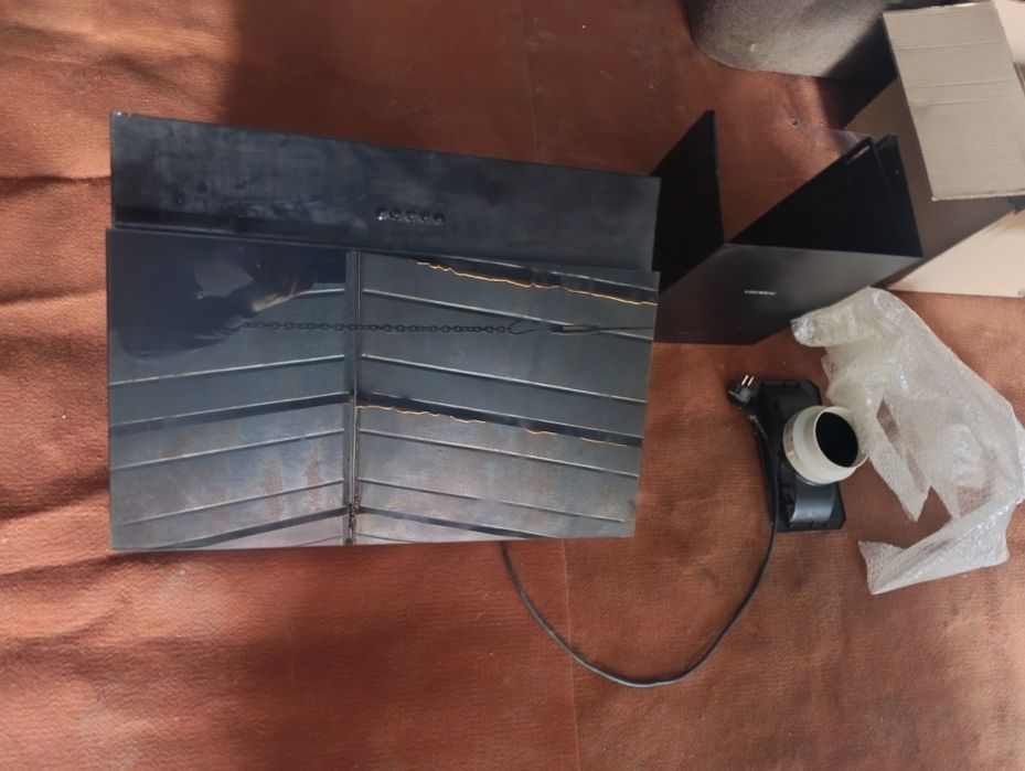 Вытяжка Pyramida