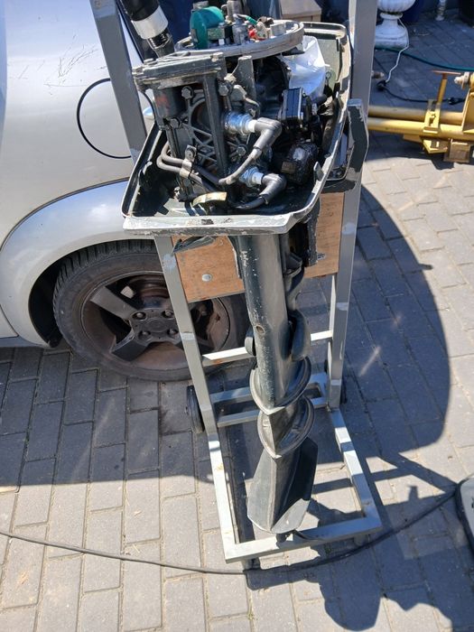 Silnik do Łodzi Johnson 6 koni drugi na czesci