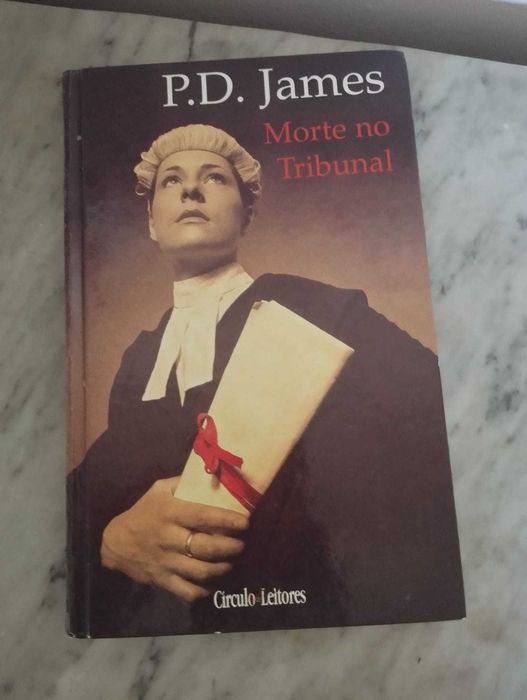 Livro "Morte no Tribunal" P. D. James
